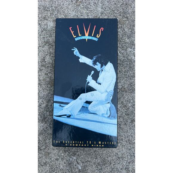 Elvis The King of Rock 'N' Roll Essential 70's Masters 5 Discs Box Set Stamps - Picture 2 of 6